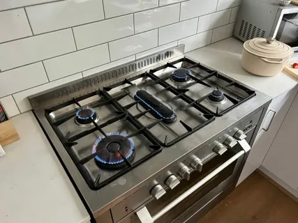 Energy Efficiency and Performance: What to Look for in a Freestanding Oven